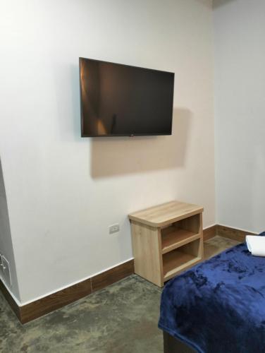 1 twin bed