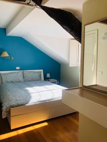 Loft House Via della Spiga 50, Milan