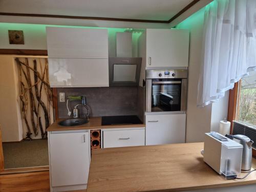 köök, Apartment feelthenature in Faistenau
