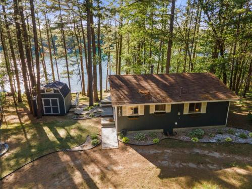 Putman Lake Cabin & Bunkhouse Beach AC Fish in Baldwin, USA
