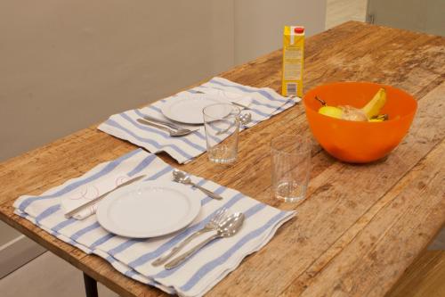Malaga Stop Hostel AB - image 8