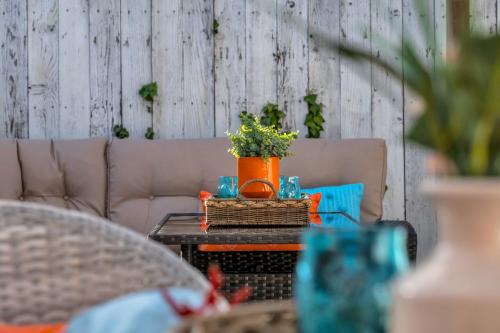 Létesítmények, Cozy Cottage, Brand New, fully Private, walk to Everything in Thousand Oaks