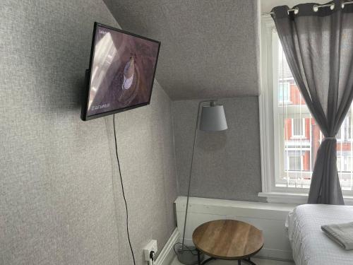 1 double bed