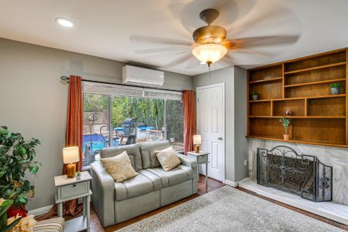 Anaheim Studio with Fireplace 14 Mi to Disneyland! detail