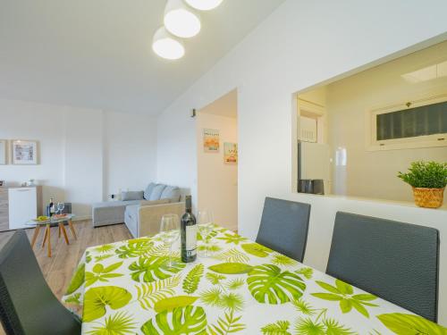 Apartment on Beach Mijas