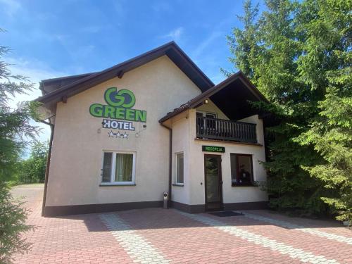 Gogreeen - Hotel - Rząska