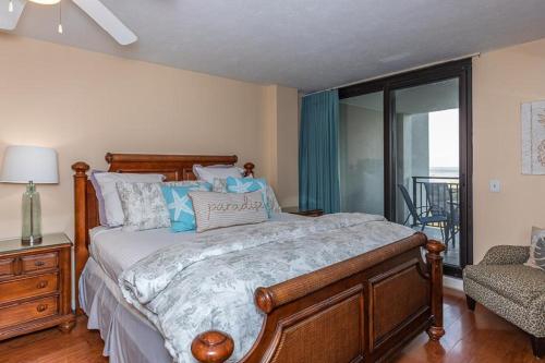 Shipwatch 222D by Wild Dunes, Oceanfront Condo in Isle of Palms, USA