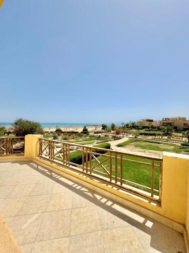 Luxury Living by the Sea Elin Bay Sokhna 5-Bedroom Villa