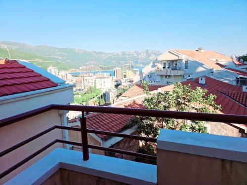 Apartment Bravo Budva - image 11