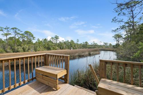 Lovely Day 30A in Inlet Beach (FL)
