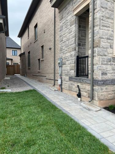 ทัศนียภาพภายนอกโรงแรม, Cozy basement suites Oakville in โอ๊ควิล (ON)