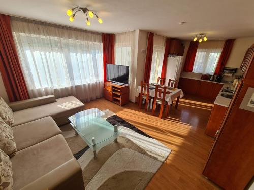 Spacious 2 Bedroom Apartment, Sofía