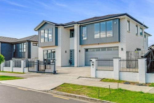 5 BDR Flat Bush Mansion - Central Aircon, Fast WiFi, Pool Table, Netflix and More!, Auckland (fotografie 2)