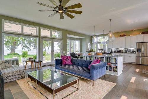 Bay Home in Annapolis with Private Dock in Annapolis, USA