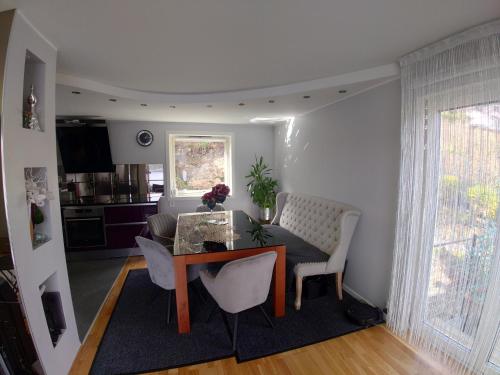 Bergen Sunrise Terrace Apartment in Flesland