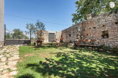  Apartment Uckar in Barban