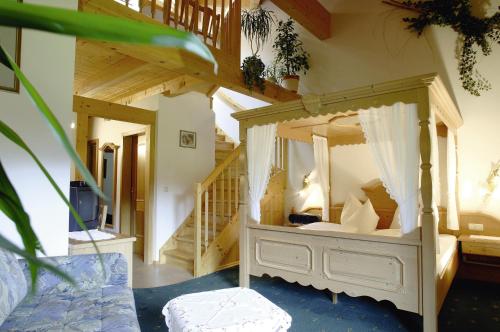 Familienhotel Moos-Alm - image 10