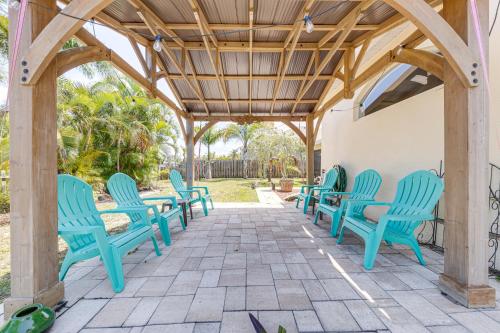 Pet-Friendly Florida Home with Patio and Gas Grill! in Eden, USA