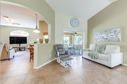 Pet-Friendly Florida Home with Patio and Gas Grill! in Eden, USA