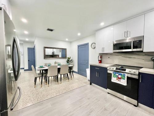 Facilities, Renovated Grand Villa Paradise Amazing pool, BBQ & Ping Pong in Westwood Lakes