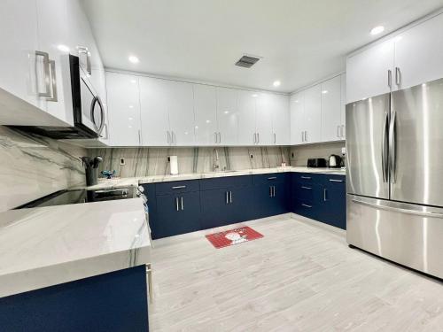 Facilities, Renovated Grand Villa Paradise Amazing pool, BBQ & Ping Pong in Westwood Lakes