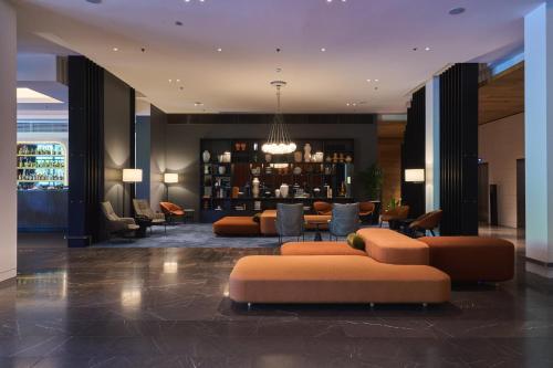 Lobby, Pullman Adelaide near Adelaide botaniske hage