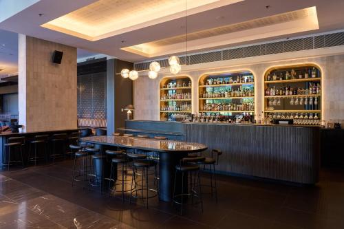 Restaurant, Pullman Adelaide near Adelaide botaniske hage