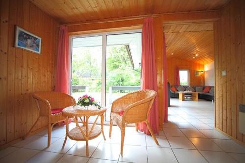 Holiday Home image 6