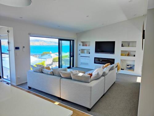 Sea views in lovely beach side area in Plimmerton