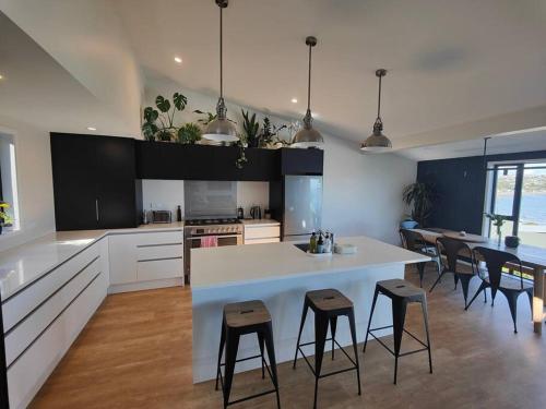 Sea views in lovely beach side area in Plimmerton