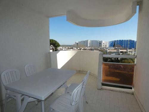 Apartment image 7