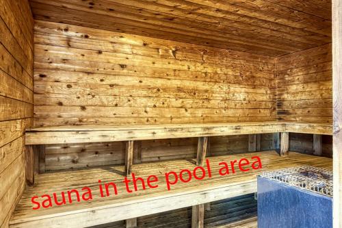 Mountain Escape Resort Pool 560 FREE tickets each paid day Mountain Views! - image 12