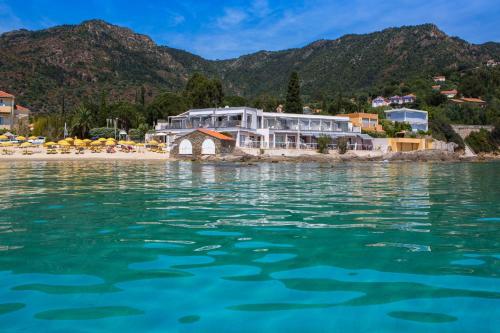 Roc Hotel - Hôtel 4 étoiles les pieds dans l'eau