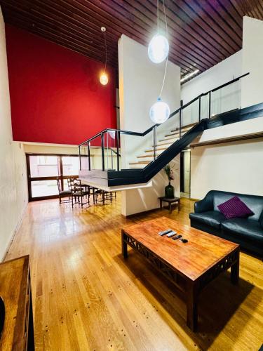 Five-Bedroom House image 8