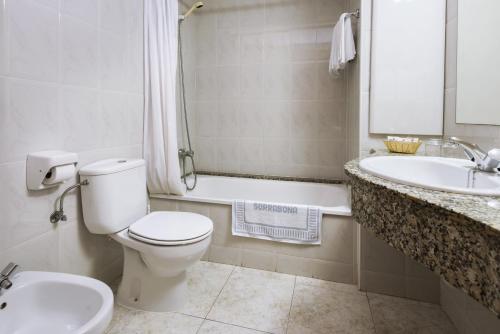 Double Room with Lateral Sea View