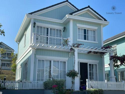 Villa room in Villa NovaWorld Phan Thiết 4PN view vườn cho 6-8 pax