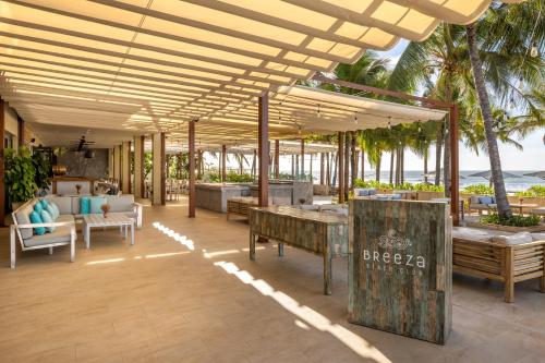 Restaurant, Melia Ho Tram Beach Resort in Vung Tau