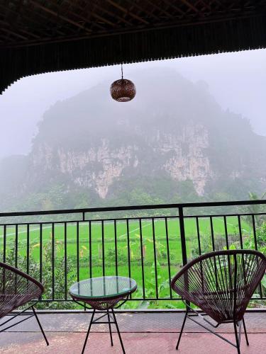 Triple Room with Mountain View image 10