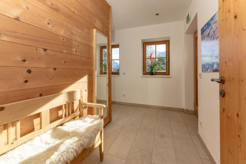 Three-Bedroom Chalet with Terrace and Balcony image 7