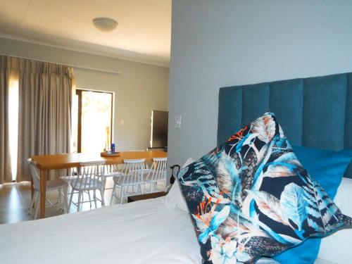 1 double bed