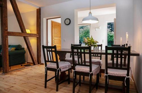 Gutshof Langensee, Scheunenblick in Gulzow