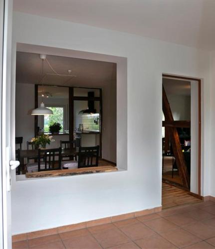 Gutshof Langensee, Scheunenblick in Gulzow