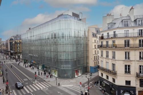 Cozy Apartment Facing La Samaritaine - Location saisonnière - Paris