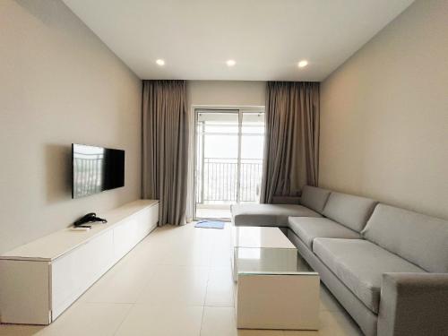 Sunrise City View 2 bedrooms - swimming pool & gym - 공용 라운지/TV 시청 구역