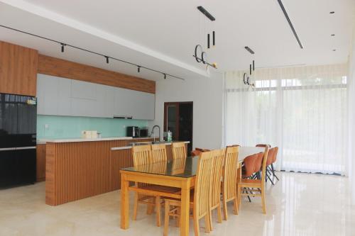 Moon Villa- Melorita Hòa Lạc