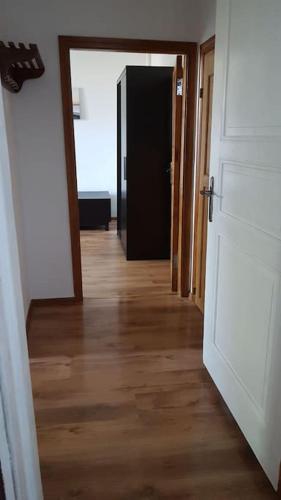 Cozy studio Free street parking Further center, Riga (foto 3)