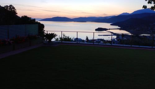 Thetis Apartment in Xironomi