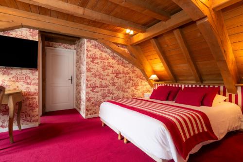 room detail thumbnail 1