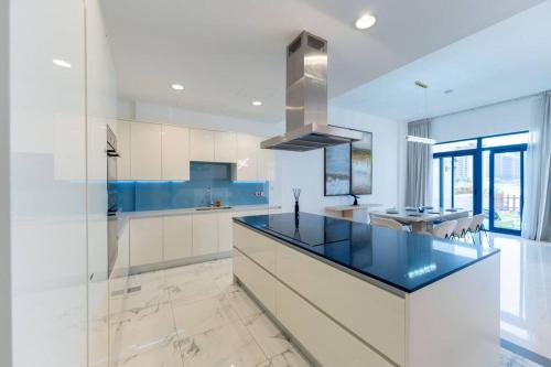 Private 5 bedroom beach villa, Dubaï (photo 7)