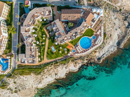 VIVA Cala Mesquida Resort & Spa - image 12